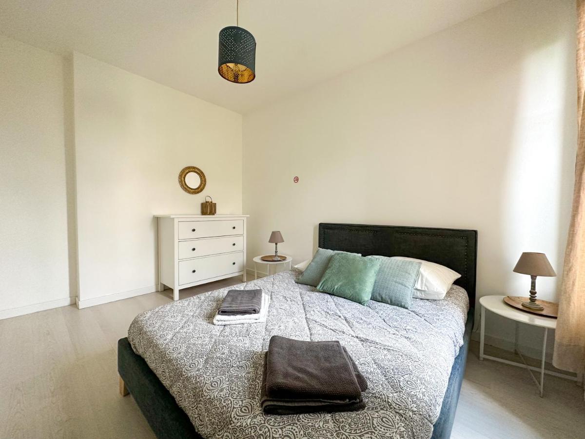 Duplex Disney Paris Шеси Экстерьер фото