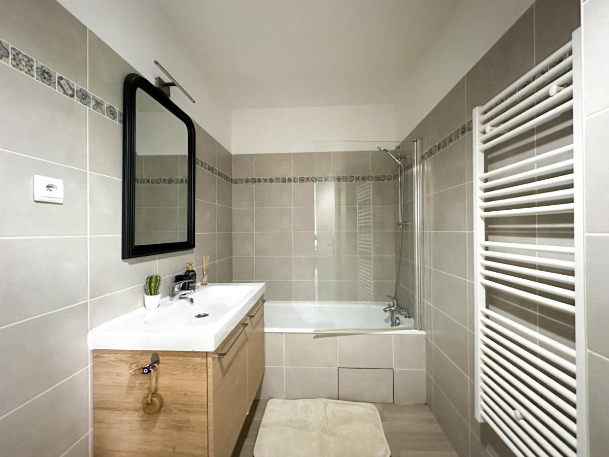 Duplex Disney Paris Шеси Экстерьер фото